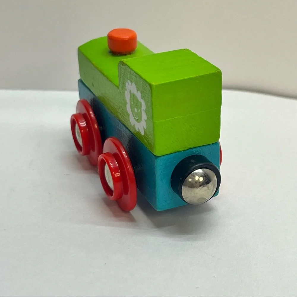 Train magnetic wooden toy train green blue red‎ lion graphic replacement